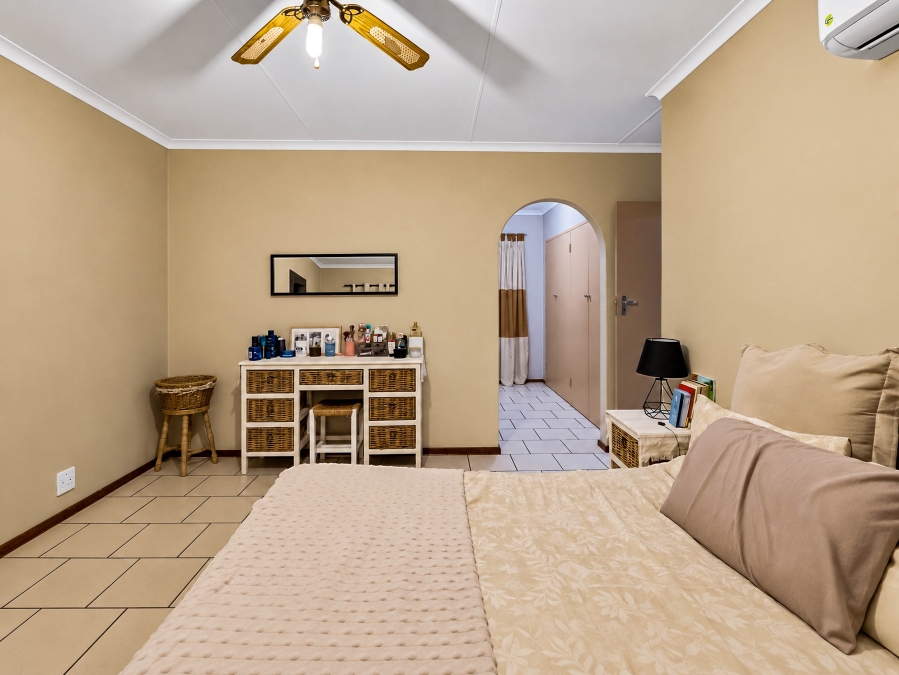 3 Bedroom Property for Sale in Wierda Park Gauteng