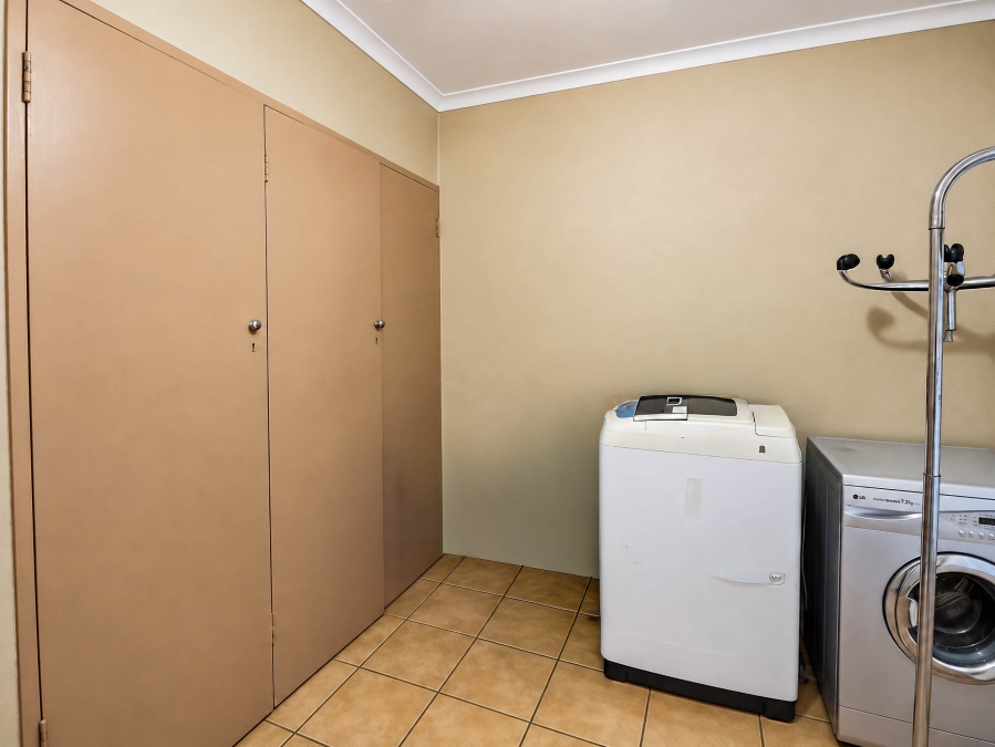 3 Bedroom Property for Sale in Wierda Park Gauteng