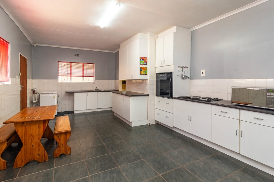 3 Bedroom Property for Sale in Breaunanda Gauteng