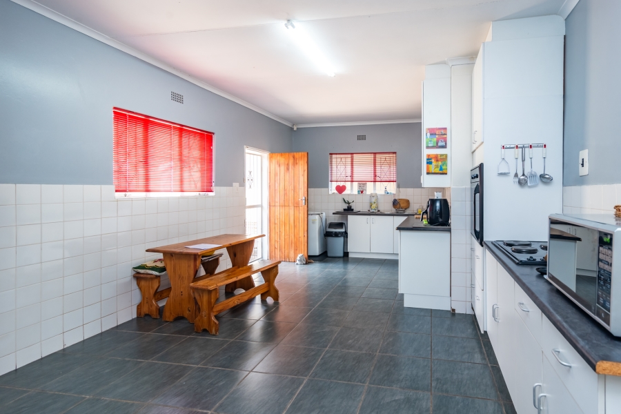 3 Bedroom Property for Sale in Breaunanda Gauteng