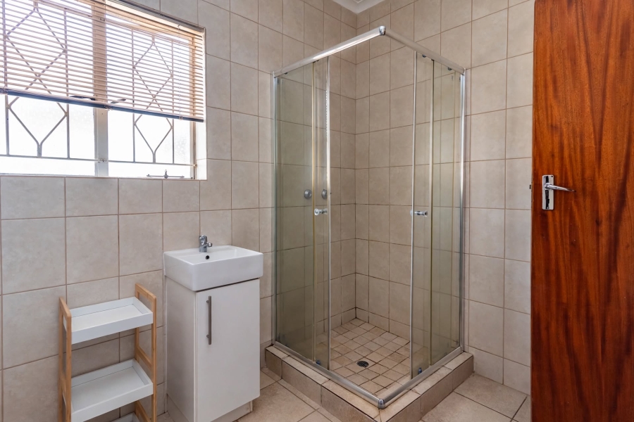 3 Bedroom Property for Sale in Breaunanda Gauteng