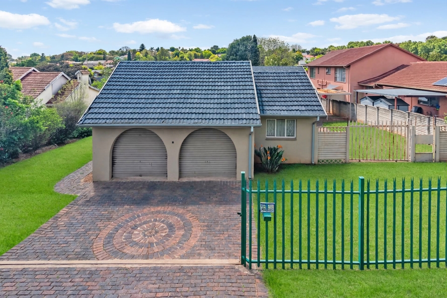 3 Bedroom Property for Sale in Breaunanda Gauteng