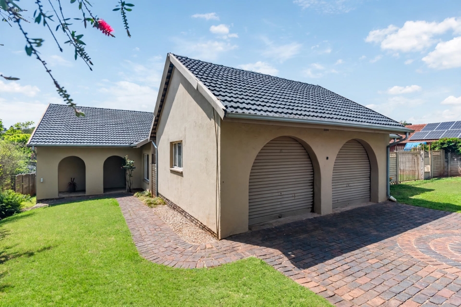 3 Bedroom Property for Sale in Breaunanda Gauteng