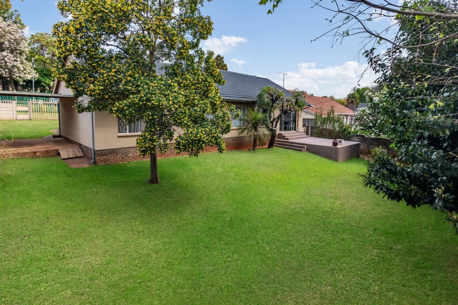 3 Bedroom Property for Sale in Breaunanda Gauteng
