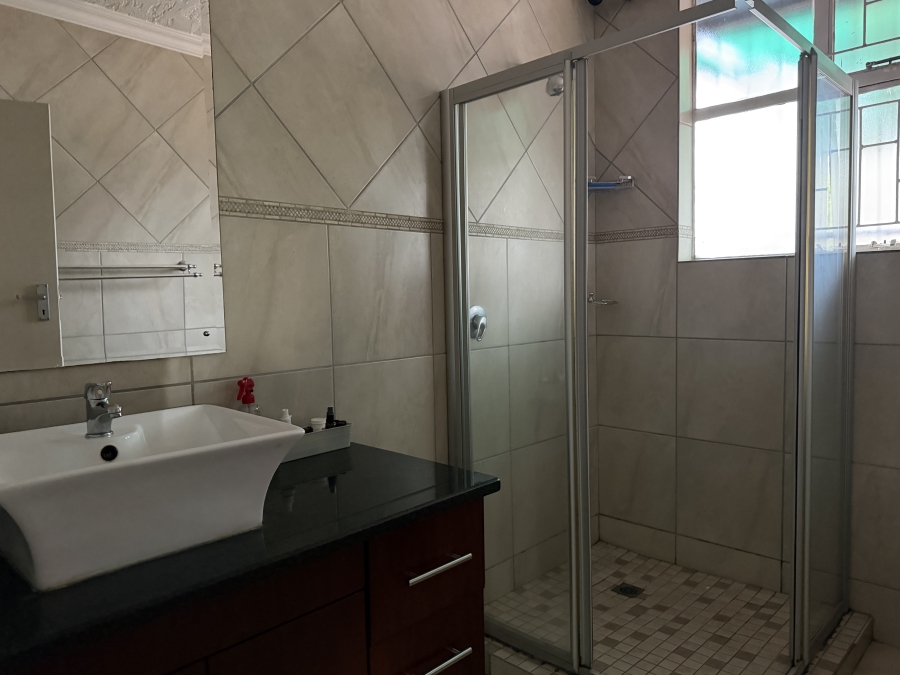 3 Bedroom Property for Sale in Maroelana Gauteng