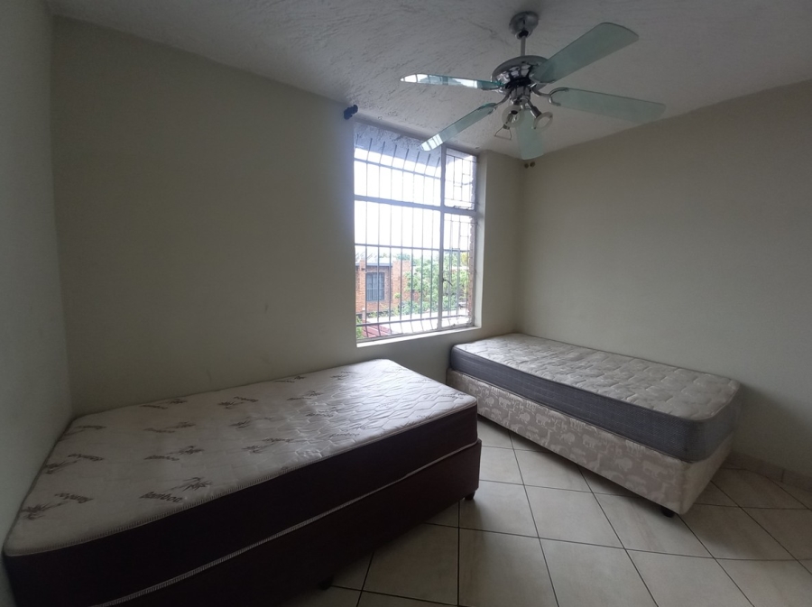 3 Bedroom Property for Sale in Maroelana Gauteng