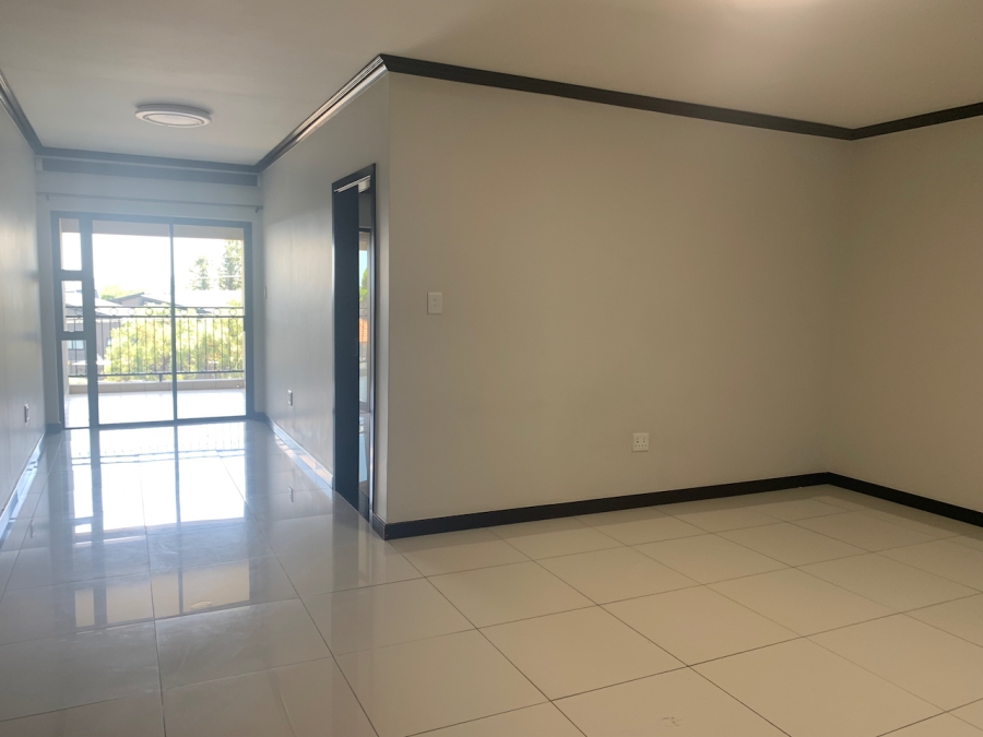 To Let 1 Bedroom Property for Rent in Broadacres Gauteng