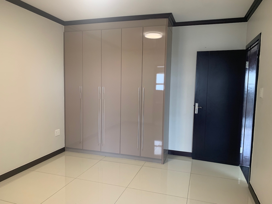 To Let 1 Bedroom Property for Rent in Broadacres Gauteng