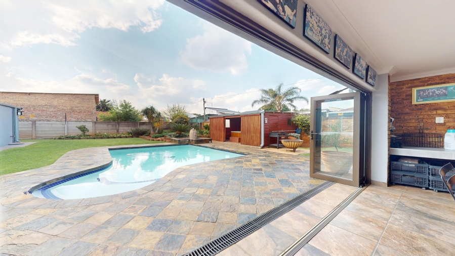 4 Bedroom Property for Sale in Morganridge Gauteng
