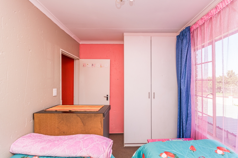 2 Bedroom Property for Sale in Heuwelsig Estate Gauteng