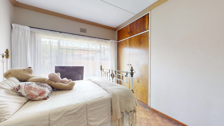 6 Bedroom Property for Sale in Comet Gauteng