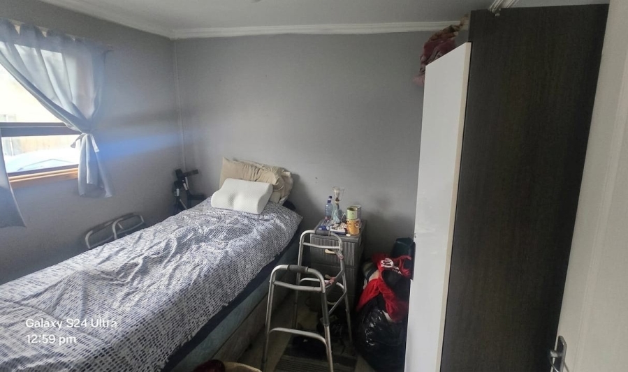 6 Bedroom Property for Sale in Comet Gauteng