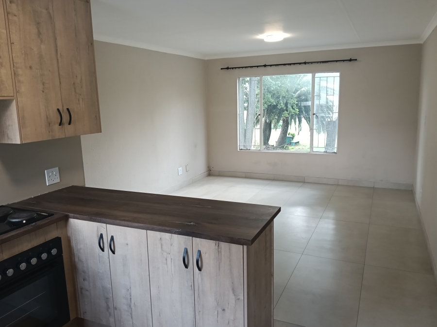 2 Bedroom Property for Sale in Lakefield Gauteng
