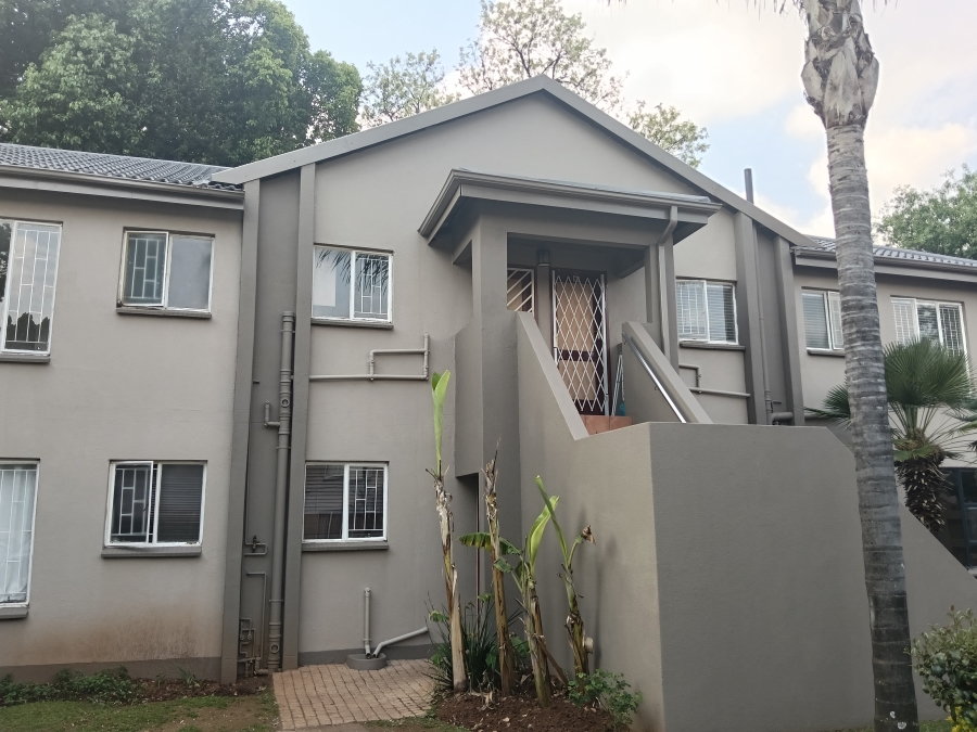 2 Bedroom Property for Sale in Lakefield Gauteng