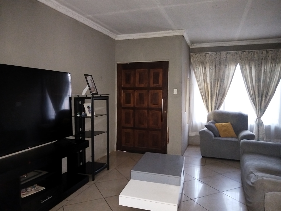 3 Bedroom Property for Sale in Sebokeng Zone 14 Gauteng