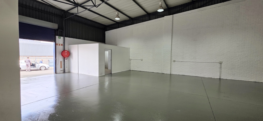 To Let Commercial Property for Rent in Barbeque Downs Gauteng