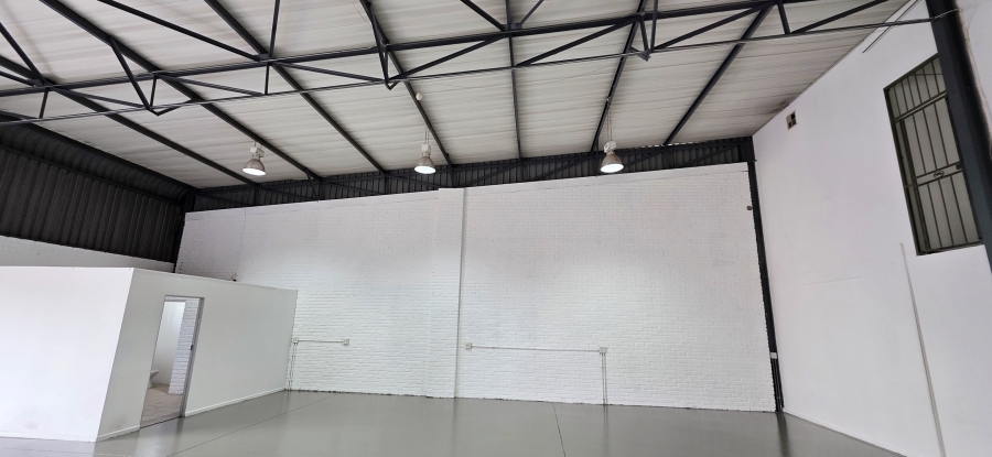 To Let Commercial Property for Rent in Barbeque Downs Gauteng