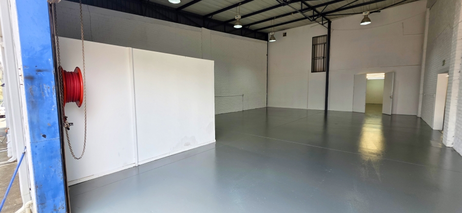 To Let Commercial Property for Rent in Barbeque Downs Gauteng