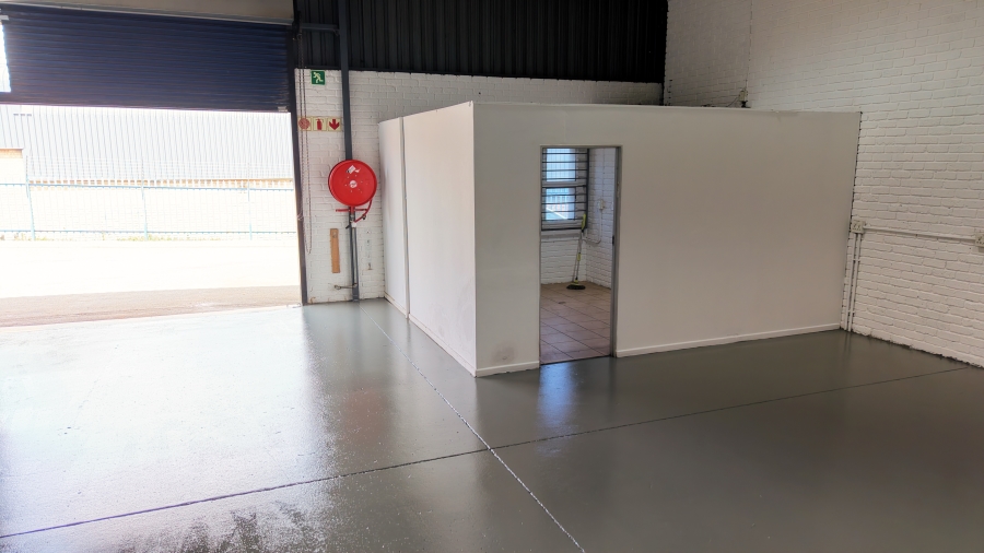 To Let Commercial Property for Rent in Barbeque Downs Gauteng