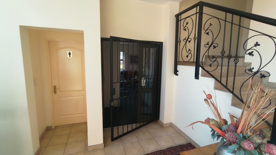 To Let Commercial Property for Rent in Highveld Gauteng