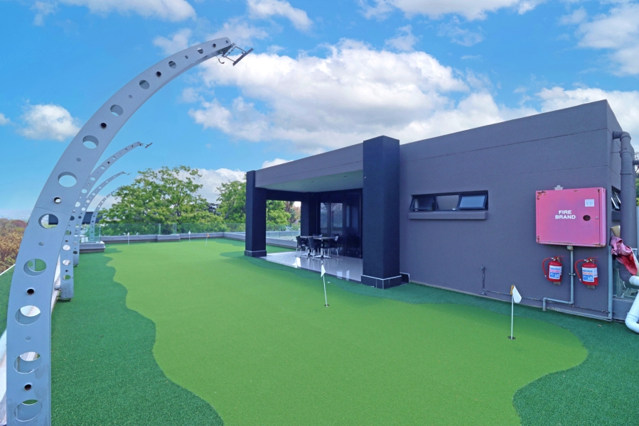 To Let Commercial Property for Rent in Parkmore Gauteng