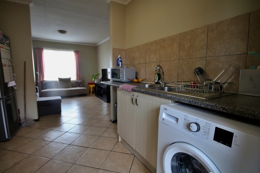 2 Bedroom Property for Sale in Terenure Gauteng