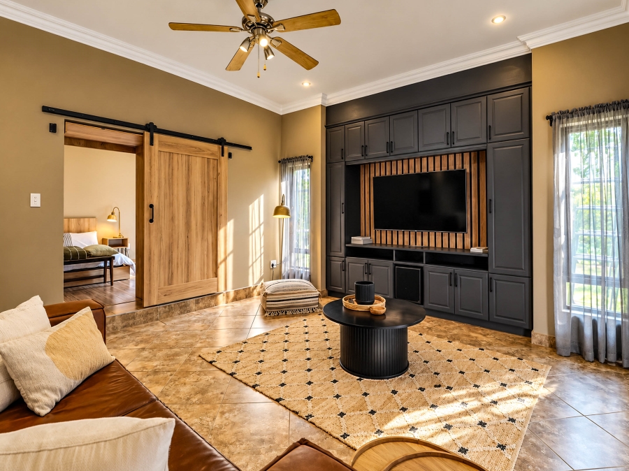 5 Bedroom Property for Sale in Midstream Estate Gauteng