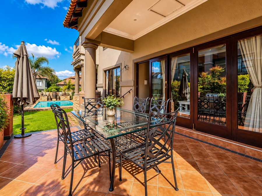 5 Bedroom Property for Sale in Midstream Estate Gauteng