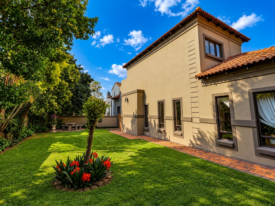 5 Bedroom Property for Sale in Midstream Estate Gauteng