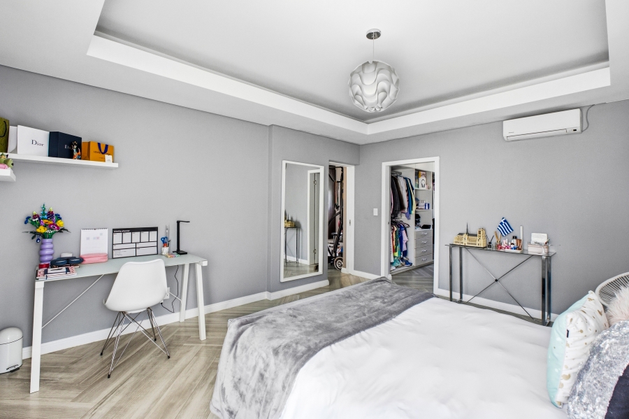 3 Bedroom Property for Sale in Bryanston Gauteng