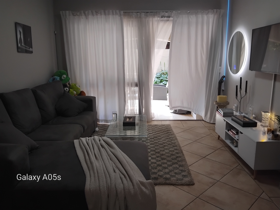 1 Bedroom Property for Sale in Lonehill Gauteng