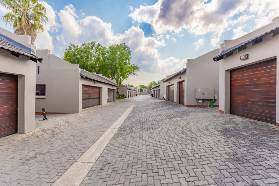 2 Bedroom Property for Sale in Craigavon Gauteng