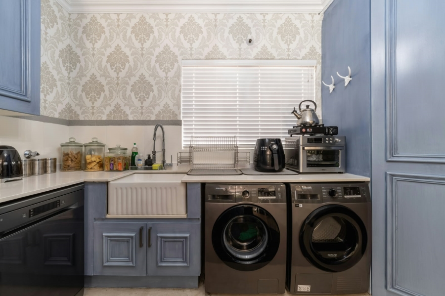 To Let 2 Bedroom Property for Rent in Craighall Gauteng