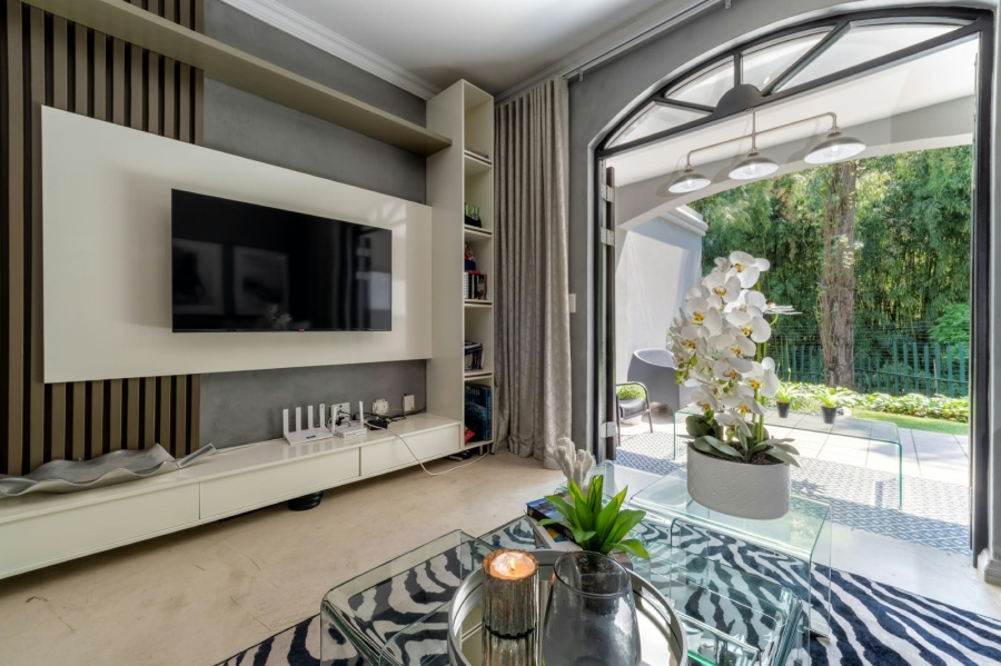 To Let 2 Bedroom Property for Rent in Craighall Gauteng