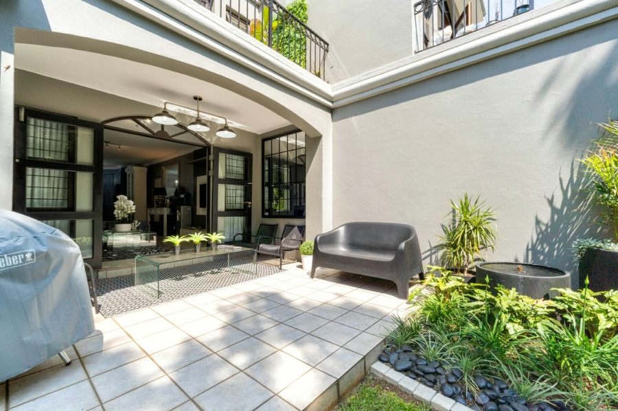 To Let 2 Bedroom Property for Rent in Craighall Gauteng
