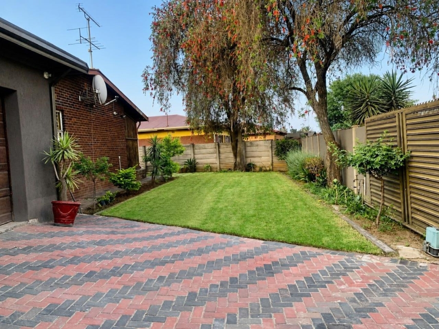 4 Bedroom Property for Sale in Vanderbijlpark CE 3 Gauteng