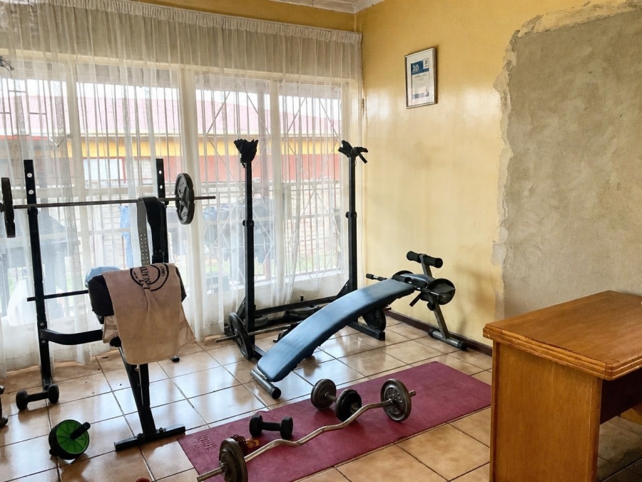4 Bedroom Property for Sale in Vanderbijlpark CE 3 Gauteng