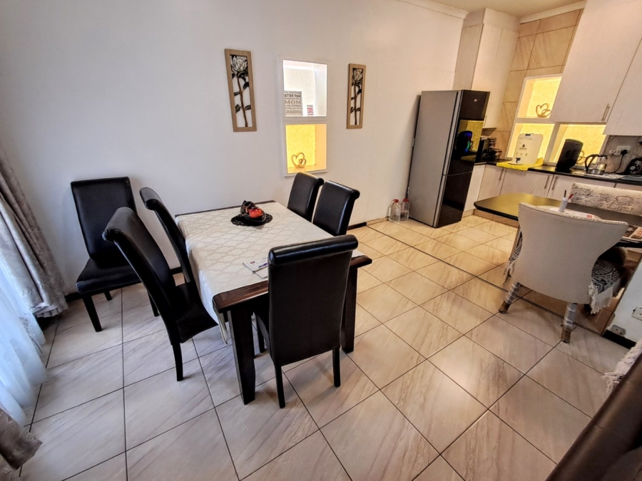2 Bedroom Property for Sale in Clarina Gauteng