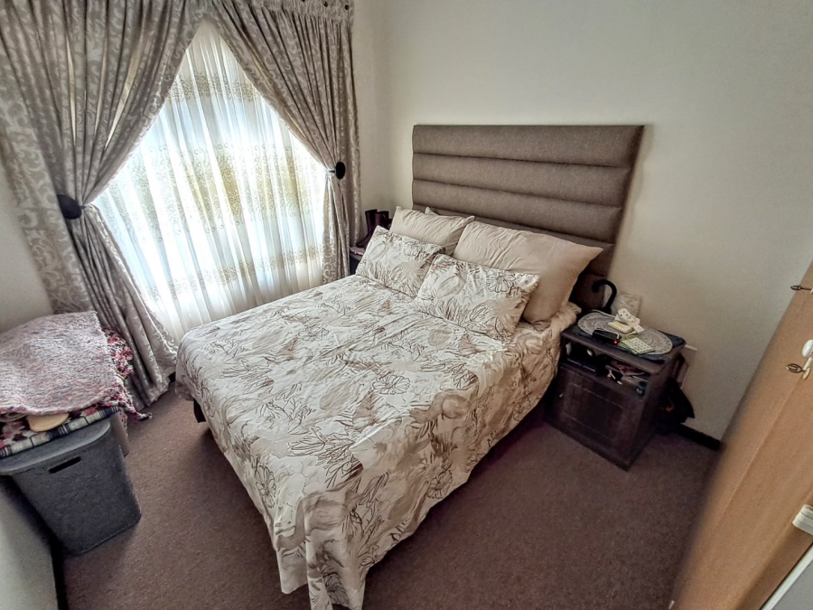 2 Bedroom Property for Sale in Clarina Gauteng