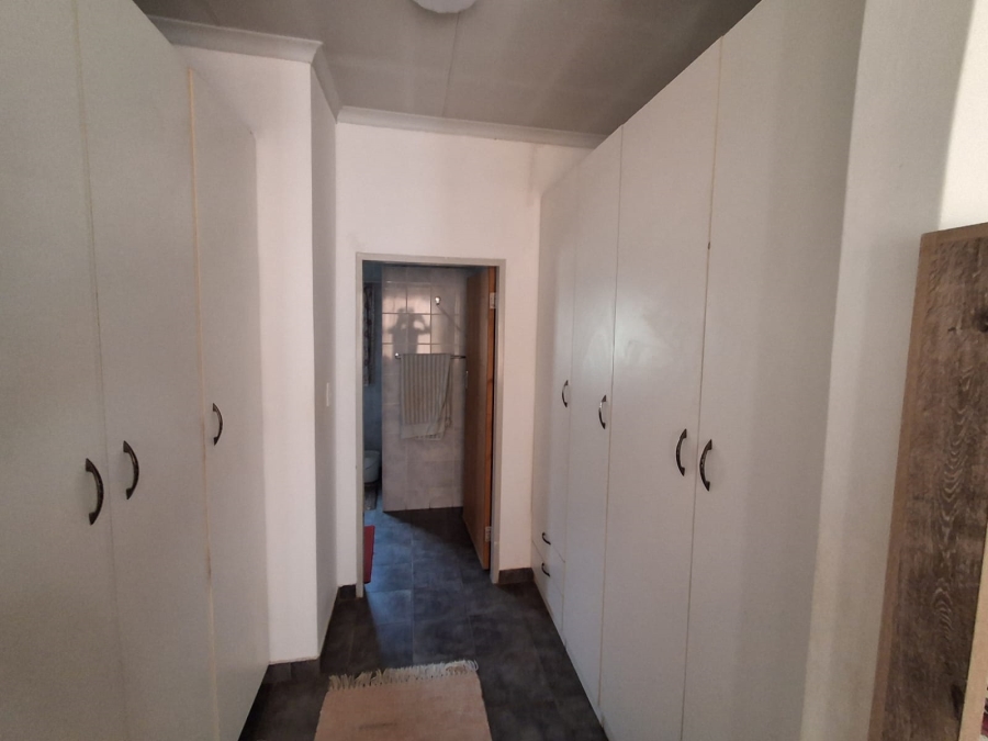 3 Bedroom Property for Sale in Kameeldrift West Gauteng