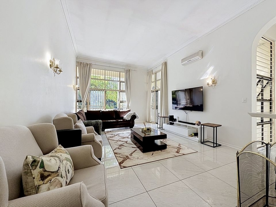 5 Bedroom Property for Sale in Waterkloof Park Gauteng