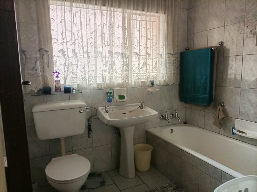 4 Bedroom Property for Sale in Norkem Park Gauteng