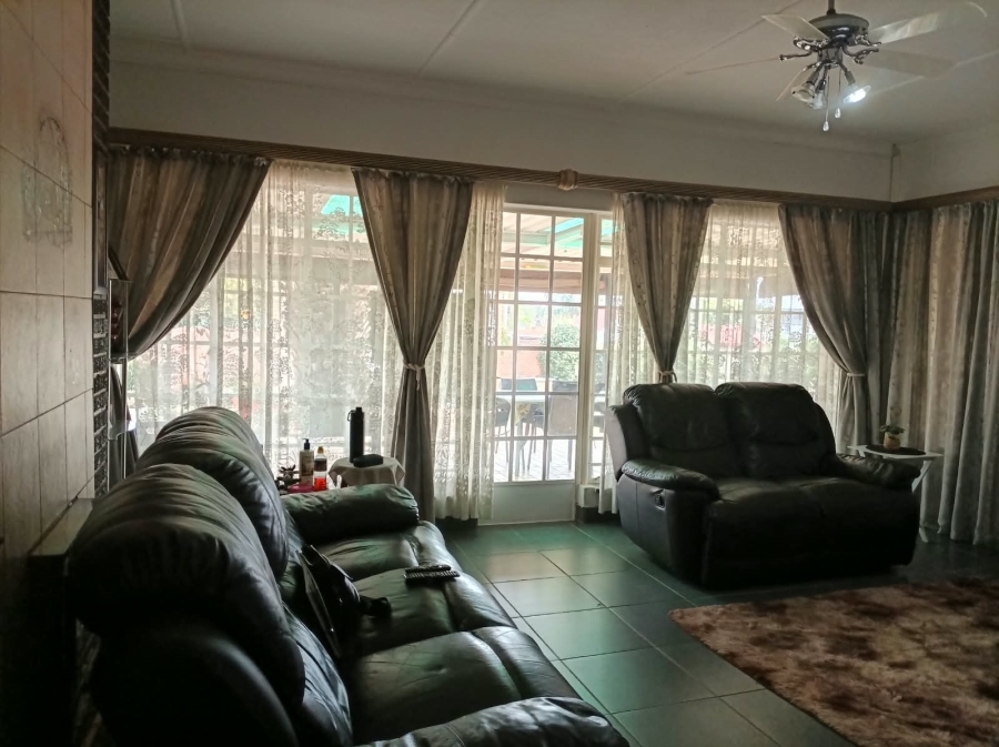 4 Bedroom Property for Sale in Norkem Park Gauteng