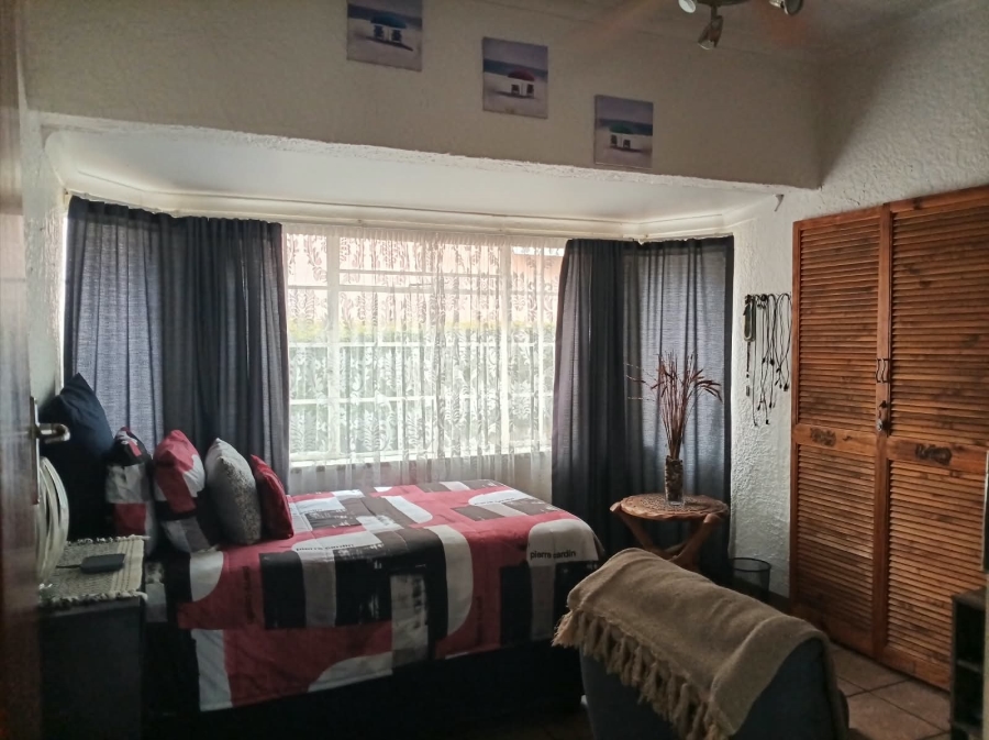 4 Bedroom Property for Sale in Norkem Park Gauteng