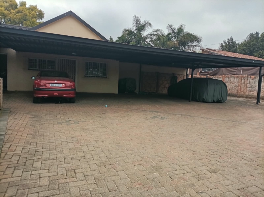 4 Bedroom Property for Sale in Norkem Park Gauteng