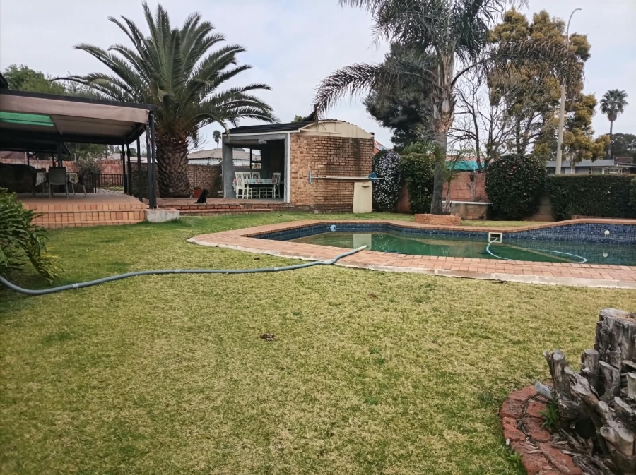 4 Bedroom Property for Sale in Norkem Park Gauteng