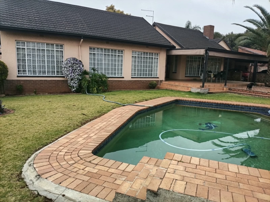 4 Bedroom Property for Sale in Norkem Park Gauteng