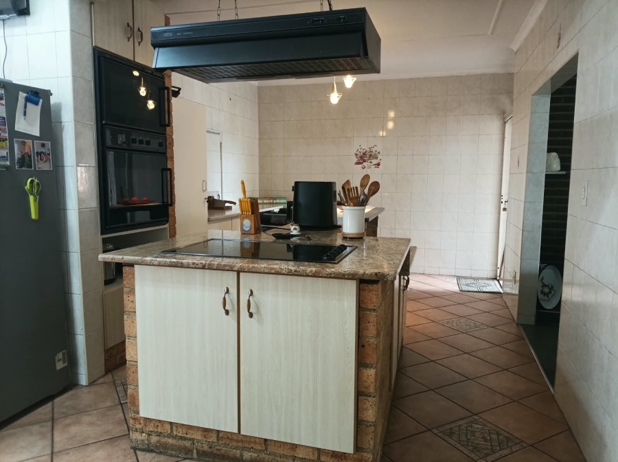 4 Bedroom Property for Sale in Norkem Park Gauteng