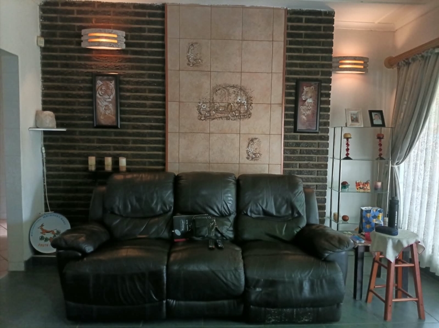 4 Bedroom Property for Sale in Norkem Park Gauteng