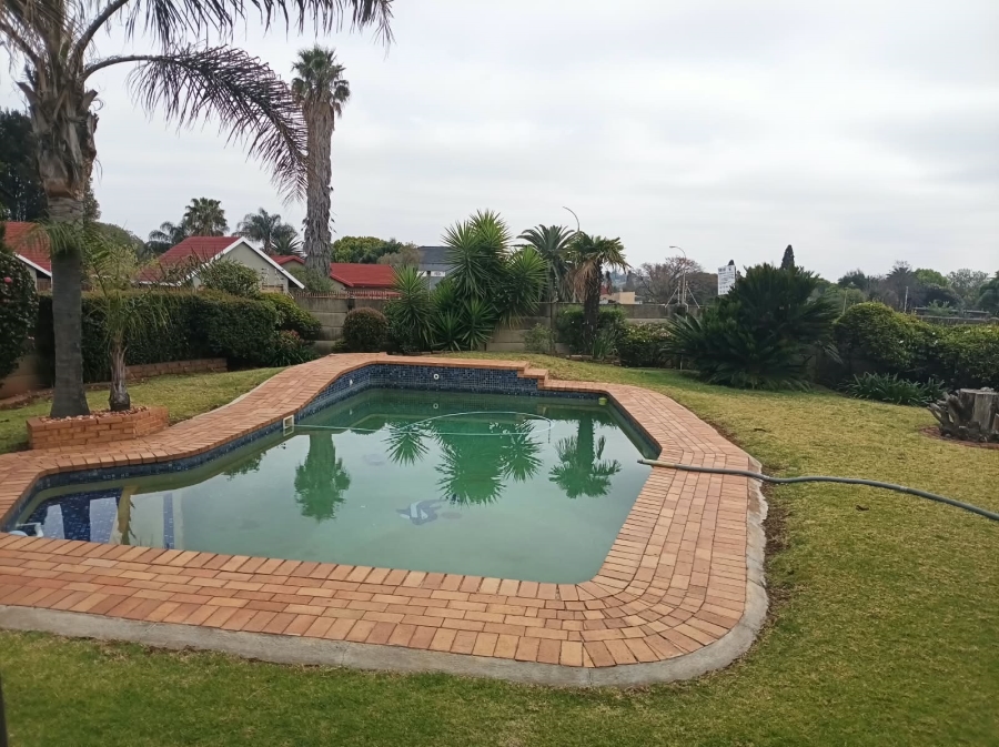 4 Bedroom Property for Sale in Norkem Park Gauteng